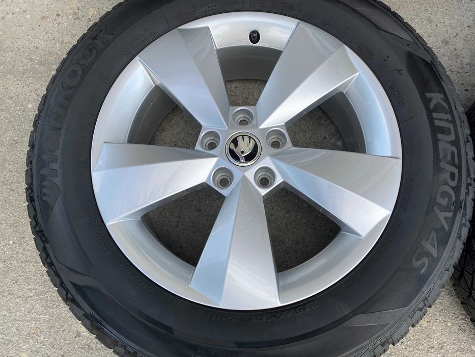 Jante originale Skoda 17 cu anvelope 4 - Seasons