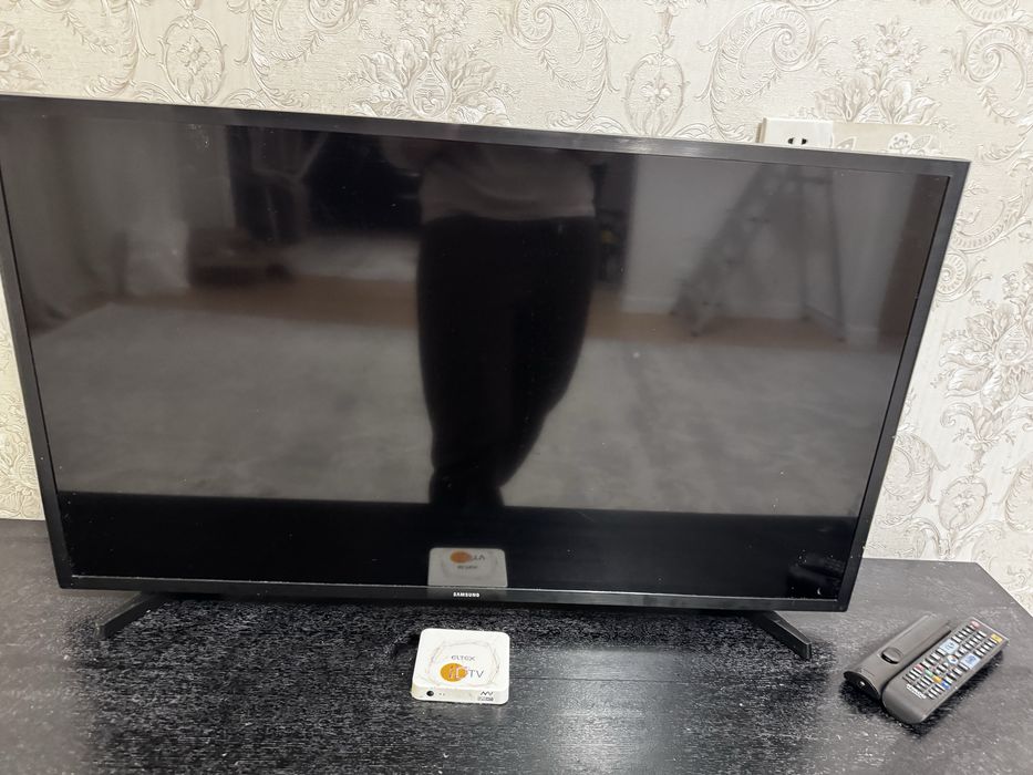 ТВ Samsung, диагональ 40