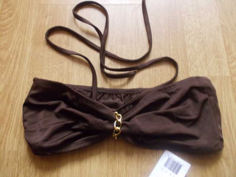 costum de baie nou cu eticheta