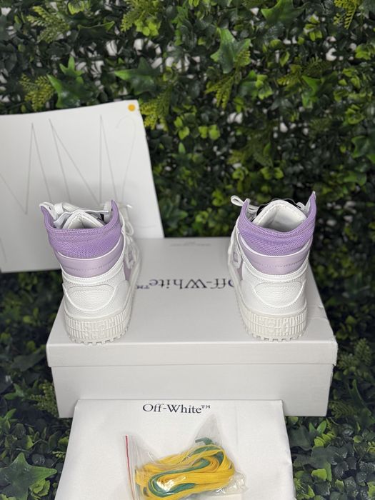 Adidasi/Sneakers off white purple and white off court 3.0