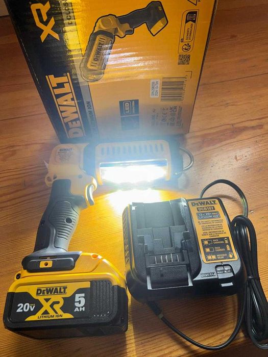 Фонврь DCL050 dewalt