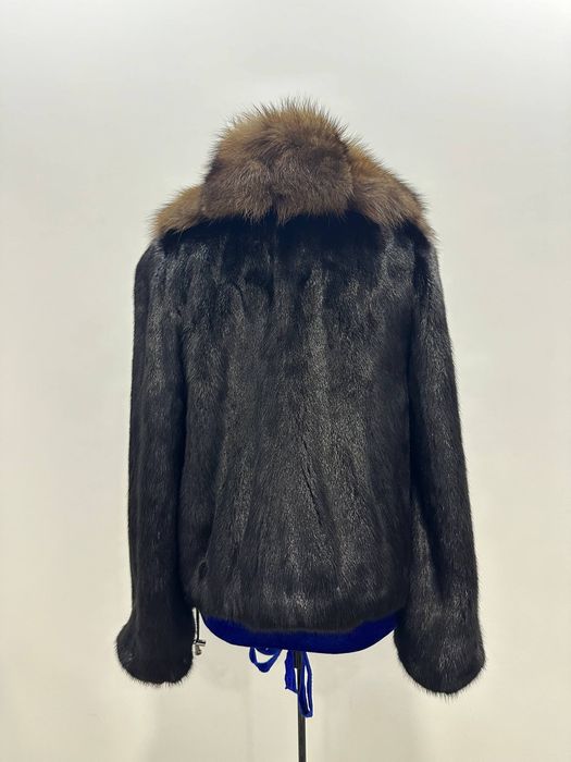 Норковая шуба воротник Соболь.Натуральный мех.