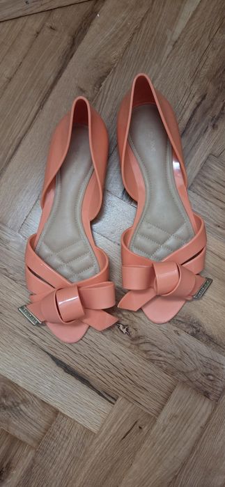 Сандали гумени номер 39 отлично състояние 25лв.