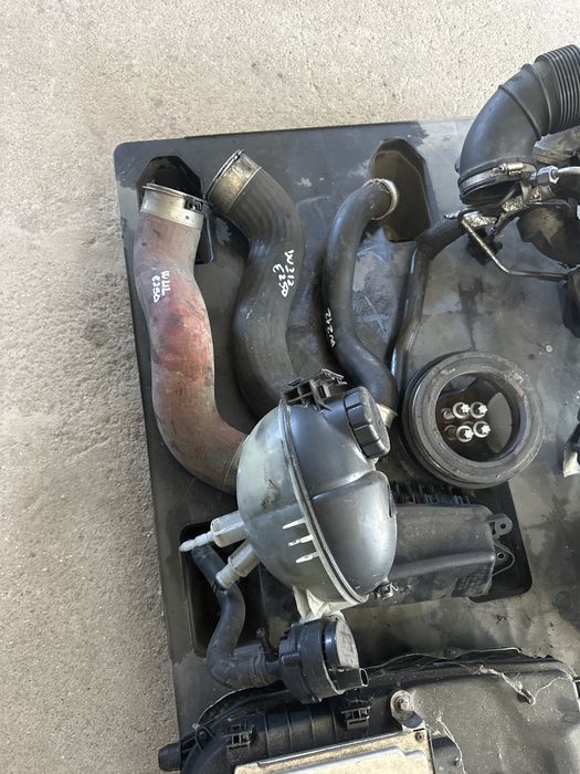 Turbo Turbina Mercedes OM 651 2.2 biturbo compresor alternator 5g tron