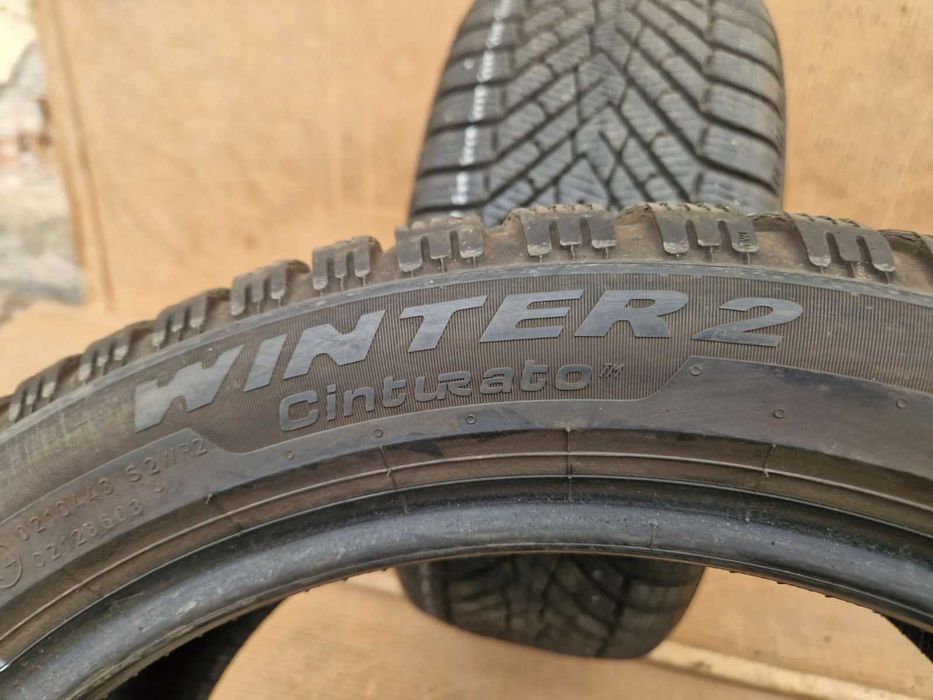 2 Pirelli R17 225/45
Зимни гуми 
DOT3422