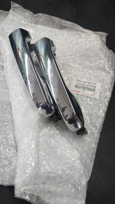 Ручки дверей  land cruiser 200.