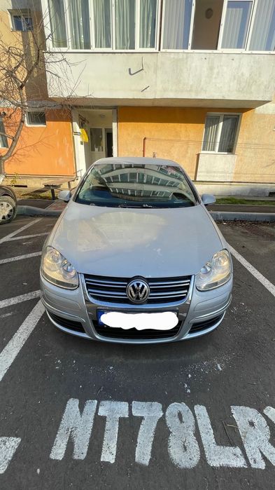 Volkswagen Golf 5-2.0 TDI DSG-mașina mai odihnita decât proprietarul