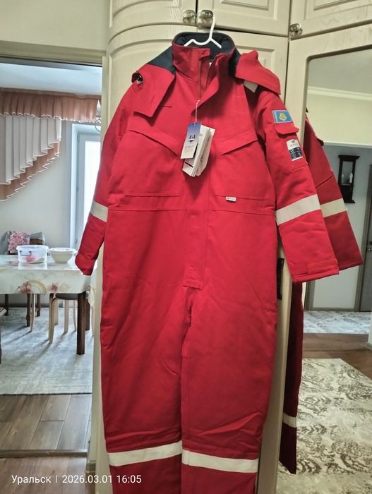 Зимний комбинезон