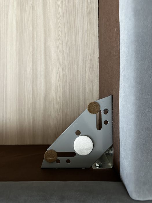 Продам кровать 160/200 с матрасом
