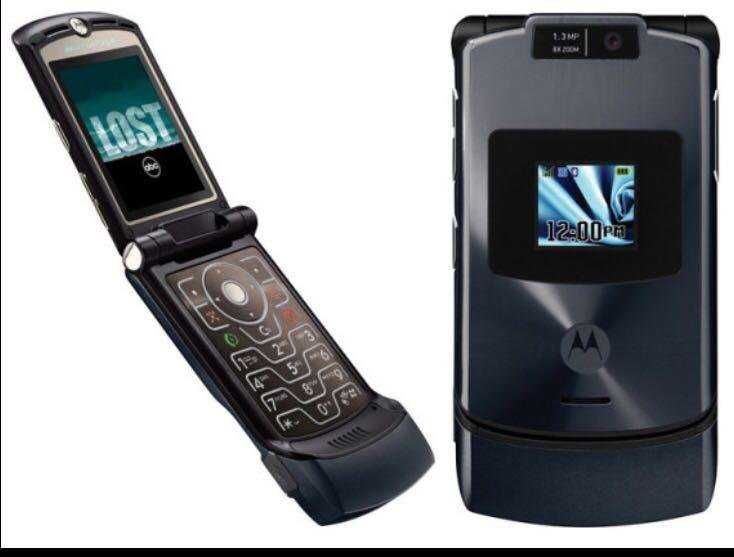 Продаю легендарную Motorola RAZR V3