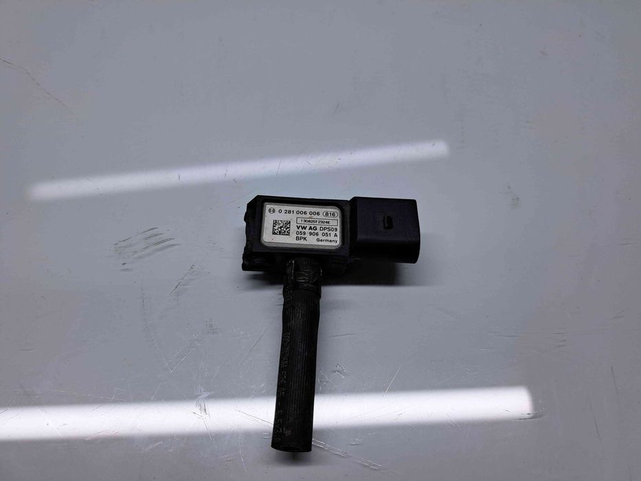 Senzor presiune Audi Q7 (4LB) [Fabr 2006-2014] Facelift 059906051A