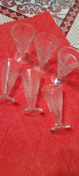 Продам стопки , рюмки, стаканы и разное