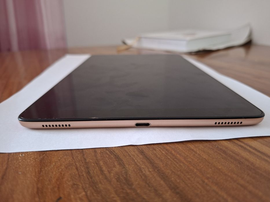 Планшет сатылады. продается Планшет