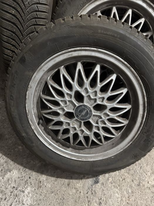 185 60 15 Opel Astra
