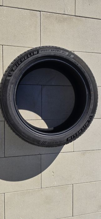 Anvelope vară Michelin Pilot Sport EV Acoustic XL 105W 255/45/R20