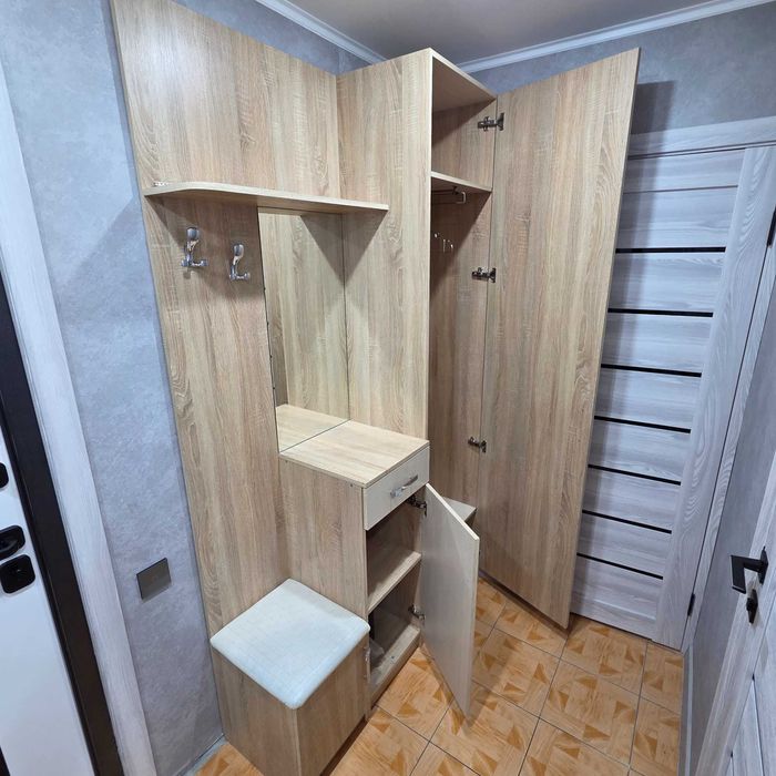 Мебель в прихожую