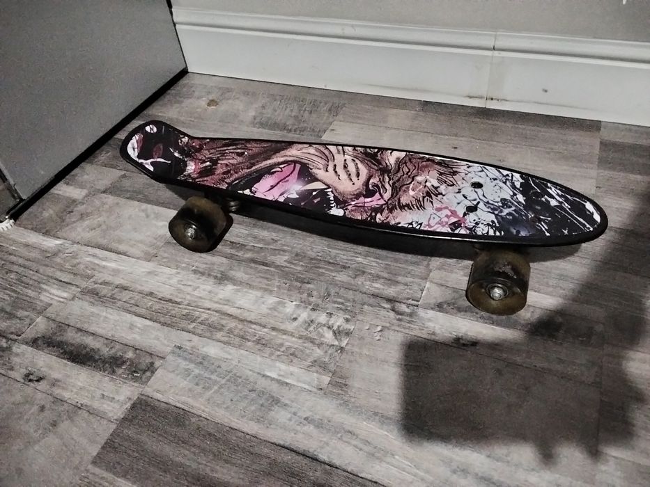 Продаю скейтборд