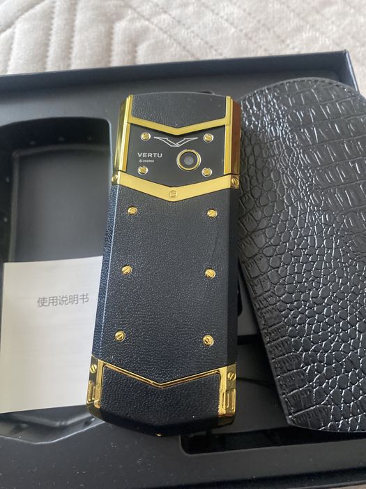 Верту V888Pro золтистый