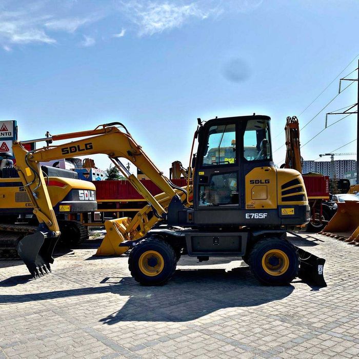 Колёсный Экскаватор SDLG 0,21 м³