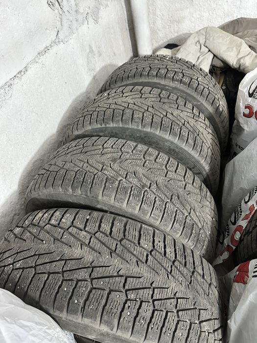 Зимняя резина на 18