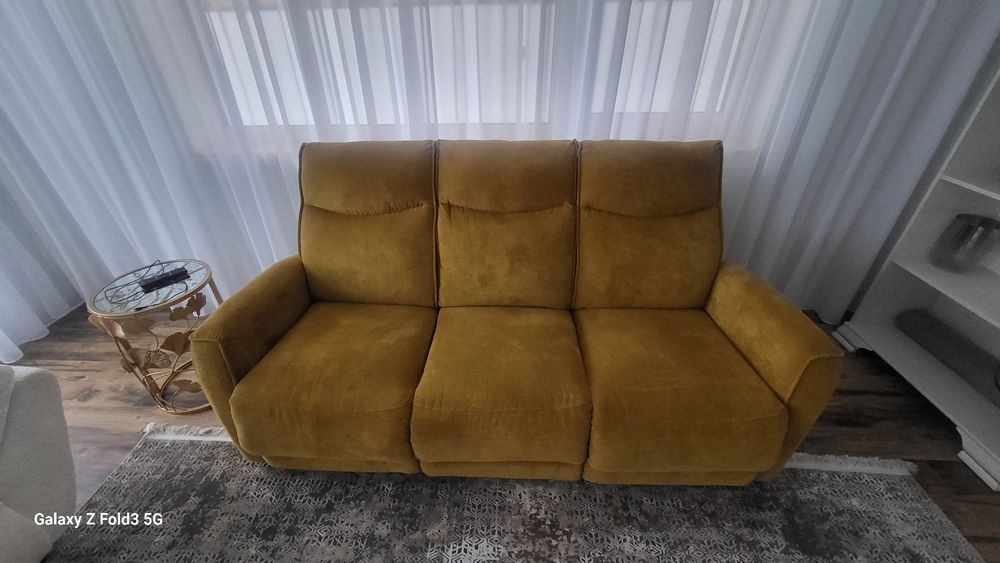 Vand canapea cu recliner electric