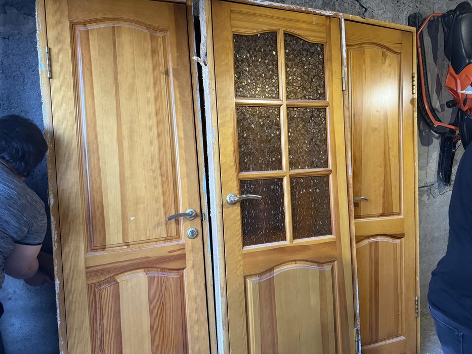 Продам межкомнатные двери