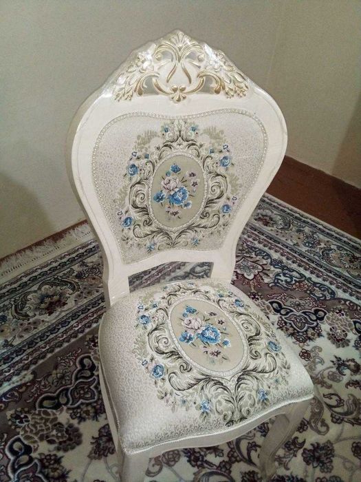 Uy jihozlari mehmonxona