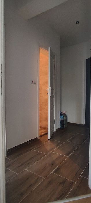 Продава се Двустаен апартамент в Бургас, Възраждане - 75 кв.м за 3334 €/кв.м - Снимка #8