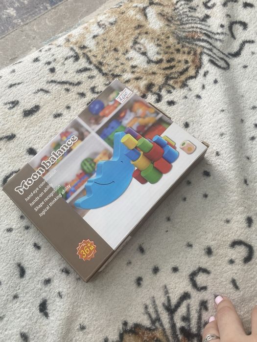 Продам развивающие игрушки