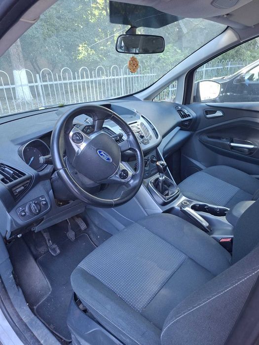 FORD GRAND C-MAX 7 Locuri 2012 Diesel 1,6 litri TDCi 115 CP