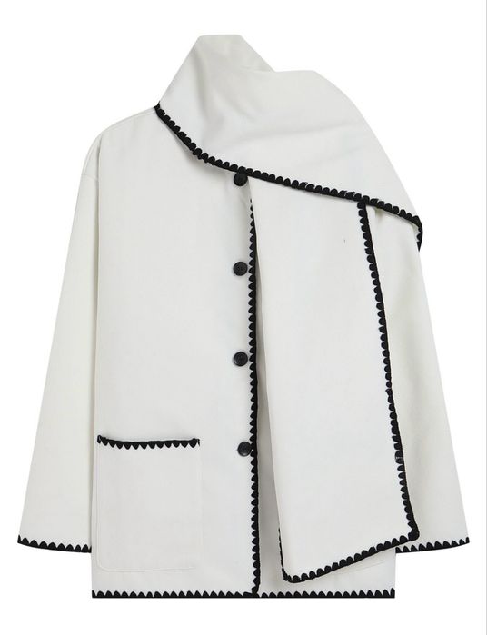 Пальто подойдет под любой ваш образ