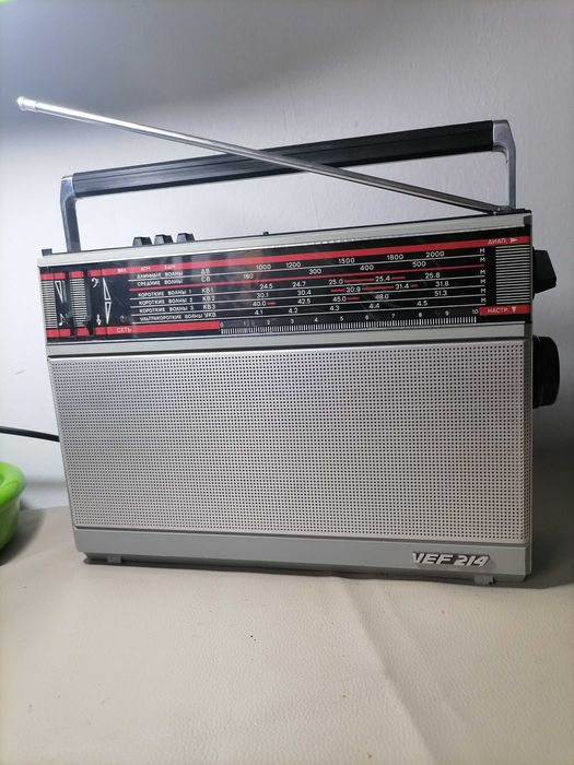 Радио ретро в рабочем состоянии Олимпийский