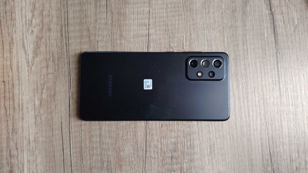 Продавам Samsung A72