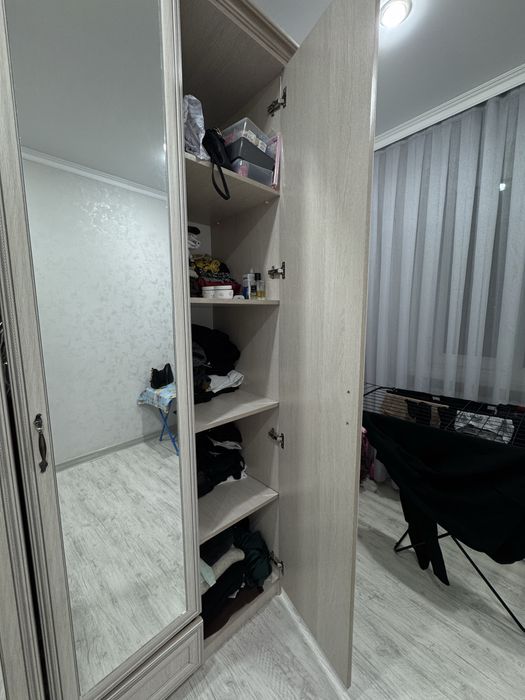 Сапльный шкаф состаяние б/у