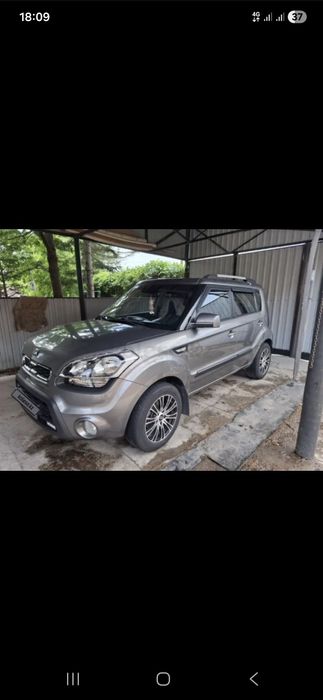 Продам автомобиль kia soul