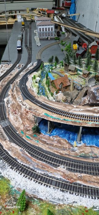 Trenuleț electric ho cu diorama