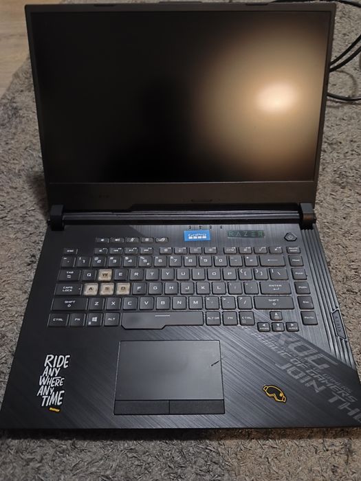 Laptop asus rogstrix
