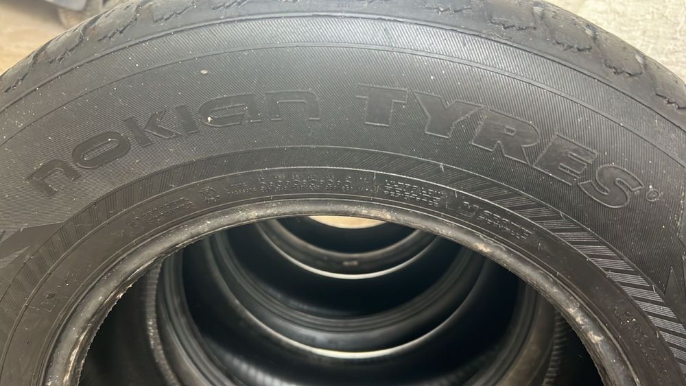 Срочно зимние шины