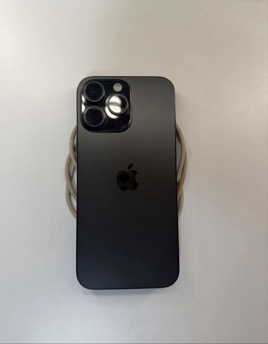 Iphone 16 pro max 99% battery Бартер