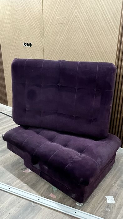 диван бесплатно отдам