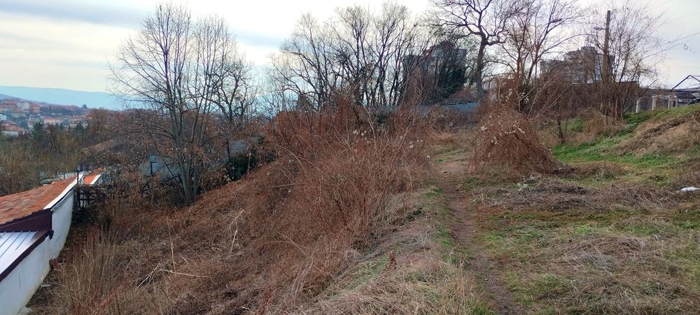 Продава се Парцел в Радомир - 900 кв.м за 41 €/кв.м - Снимка #1