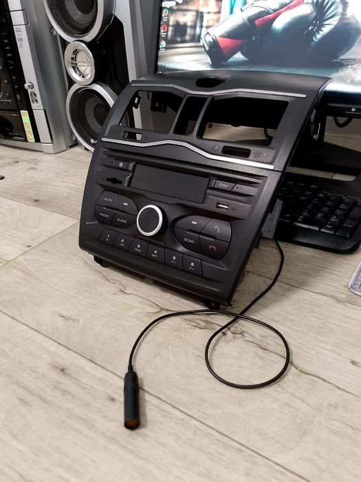 Гранта Фл магнитола