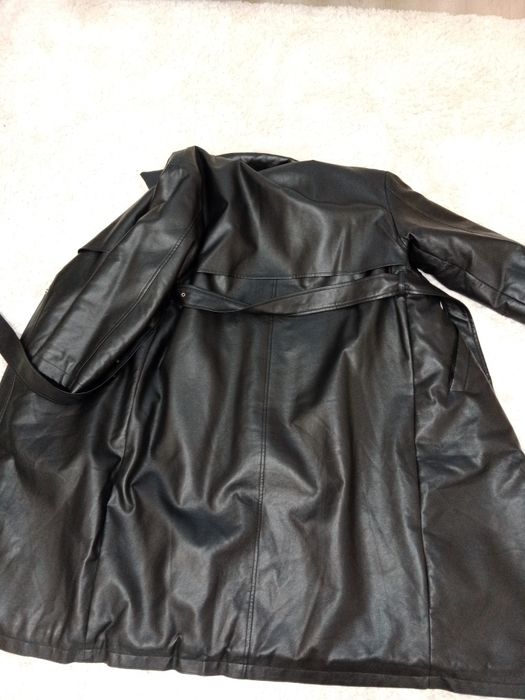 Зимняя кожаная куртка