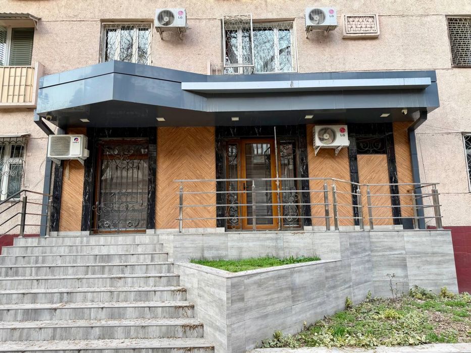 Срочно Сдаётся Нежилое Помещения Дархан Ор-р Акай Сити 75.м2