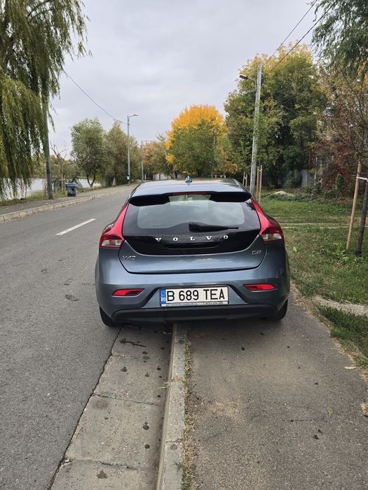 VOLVO V40 2013 — imagine 3