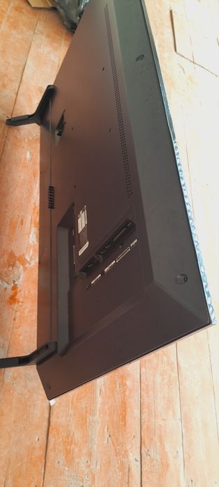 Телевизор LG сломана матрица