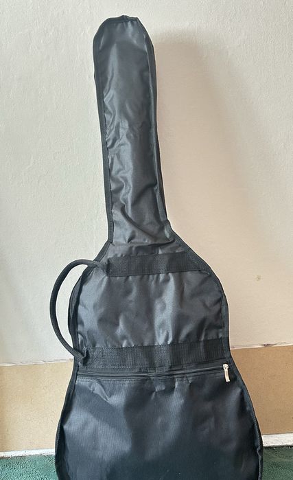 Гитара акуститечкая