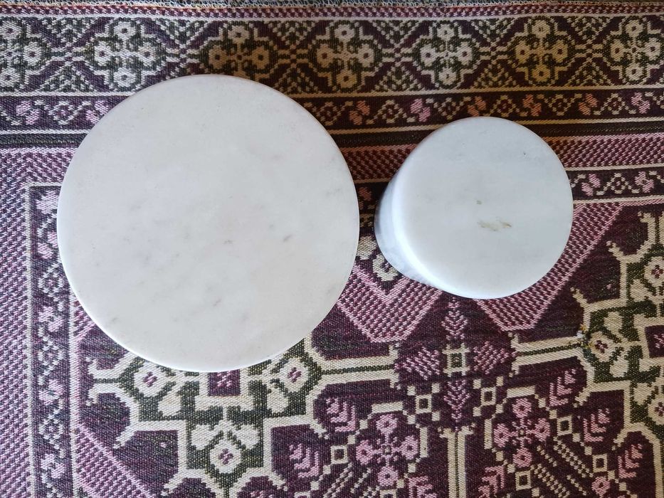 Мраморен пепелник и ваза - моливник