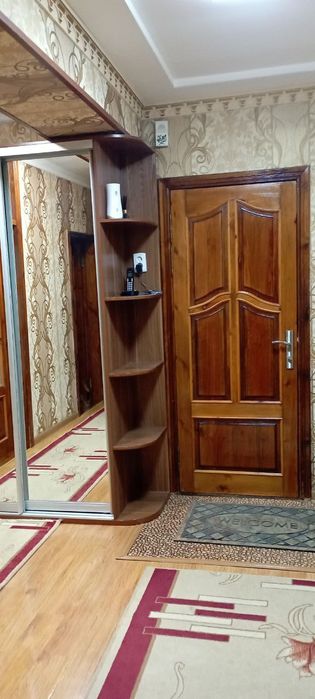 Продаётся Банковская 4-х комнатная квартира