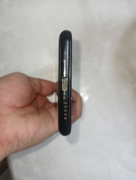 Artel premium 4/64Gb yaxshi xolatda